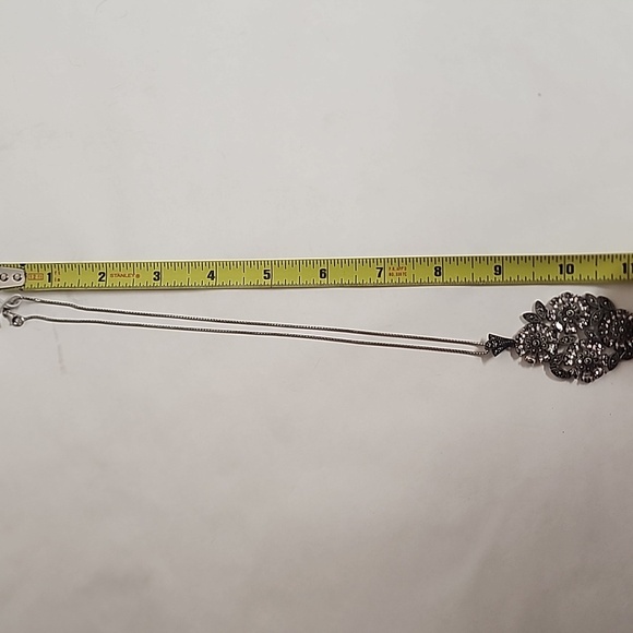 Kanishka New York Swarovski Marcasite Elegant Silver Floral Pendant Necklace WOW - Picture 8 of 10